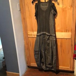 Small black label Rundholz dress
